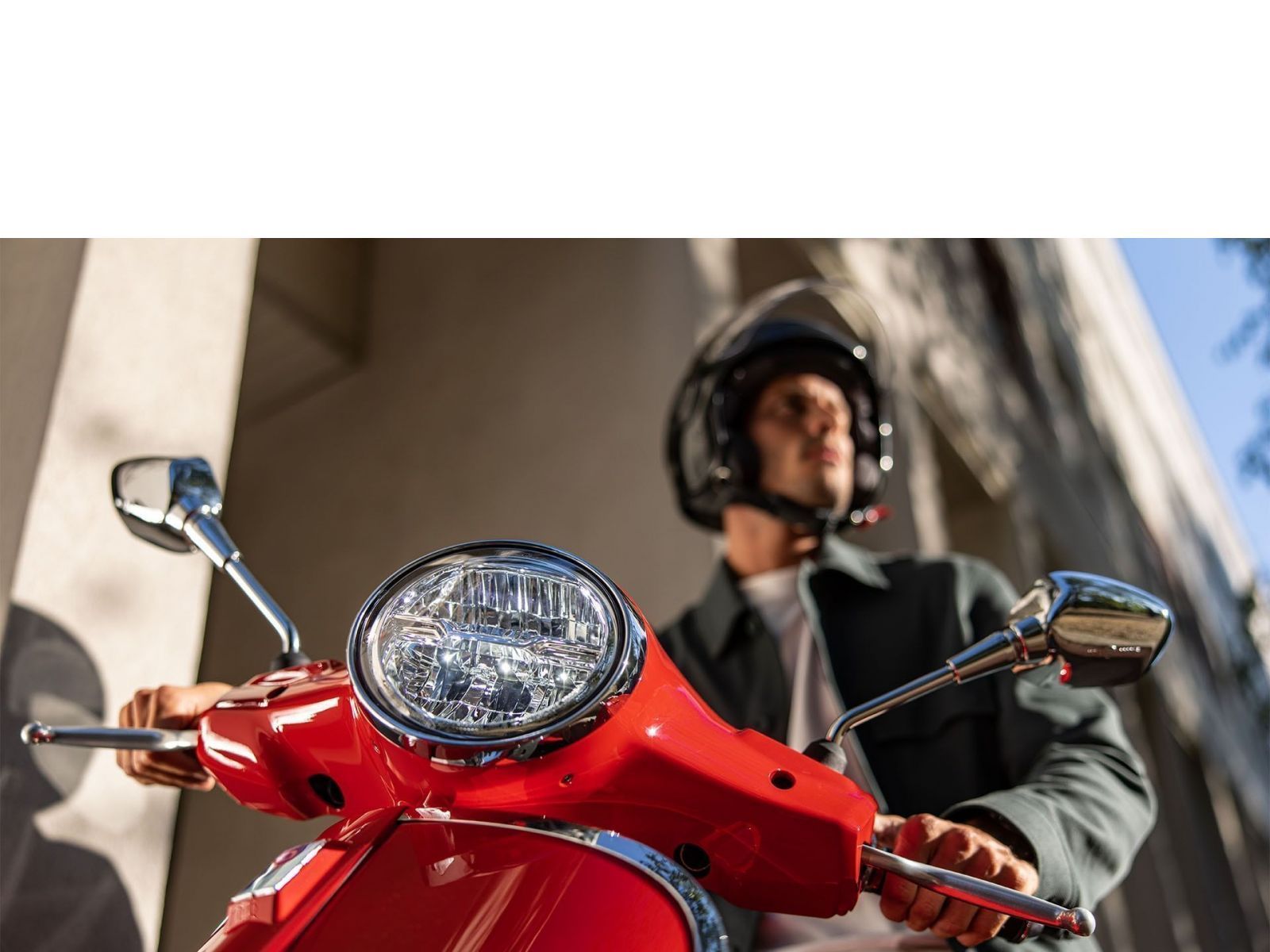 Мотороллер VESPA GTS Super 125, 2023, красный